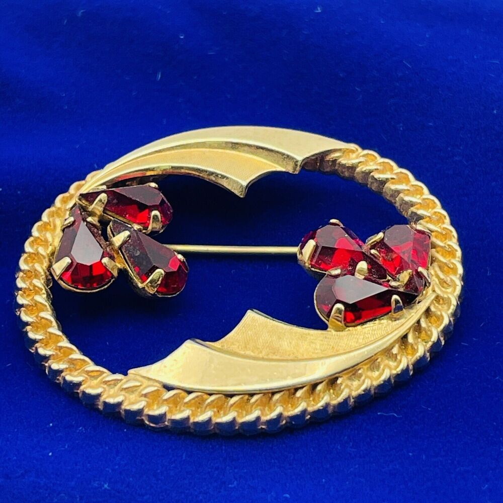 Vintage Catamore Pin Yellow Gold Filled Six Pear Shaped Red Garnet Oval Brooch